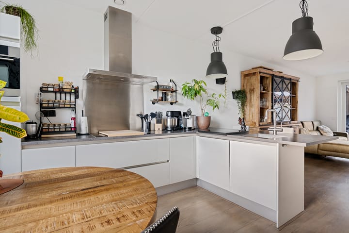 Foto 14 van Wederik 70