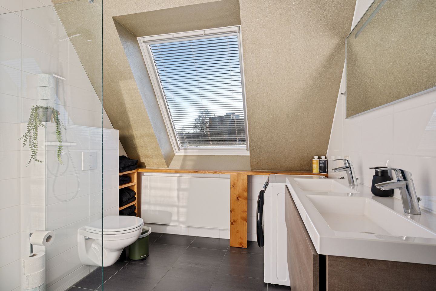 Foto 20 van Wederik 70