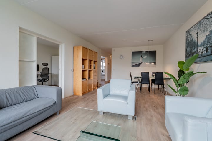 Photo 8 of Martin Luther Kinglaan 584