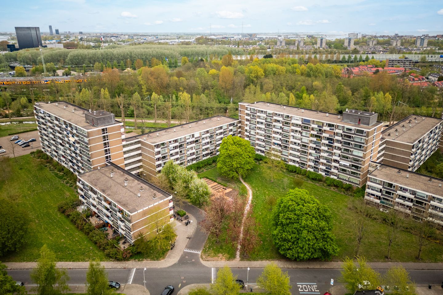 Foto 40 van Martin Luther Kinglaan 584