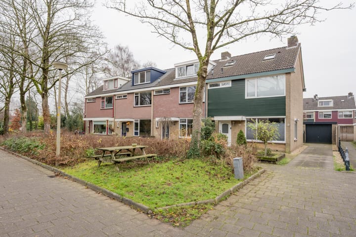 Photo 2 of Van Oldenbarneveltstraat 52