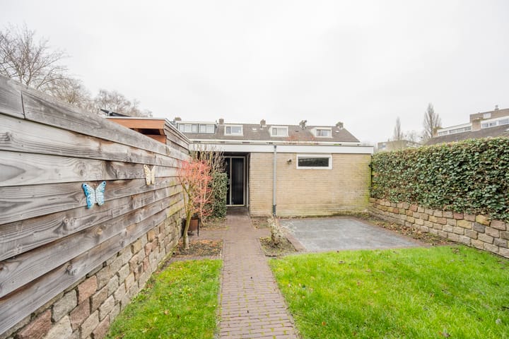 Photo 30 of Van Oldenbarneveltstraat 52