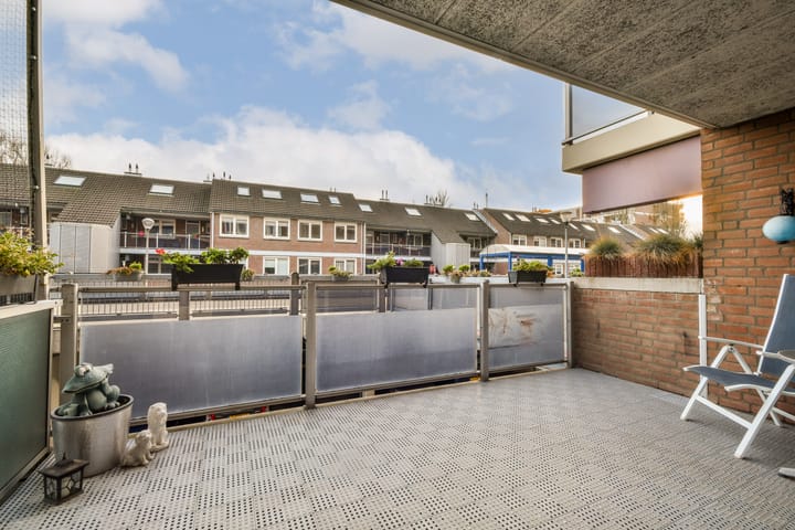 Photo 3 of Prattenburg 165