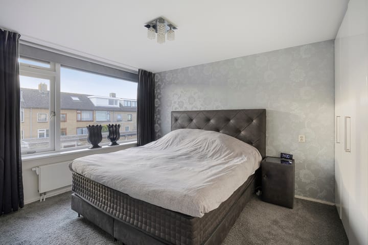 Photo 4 of Meeuwenlaan 24