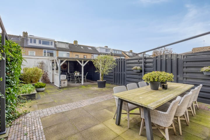 Photo 34 of Meeuwenlaan 24