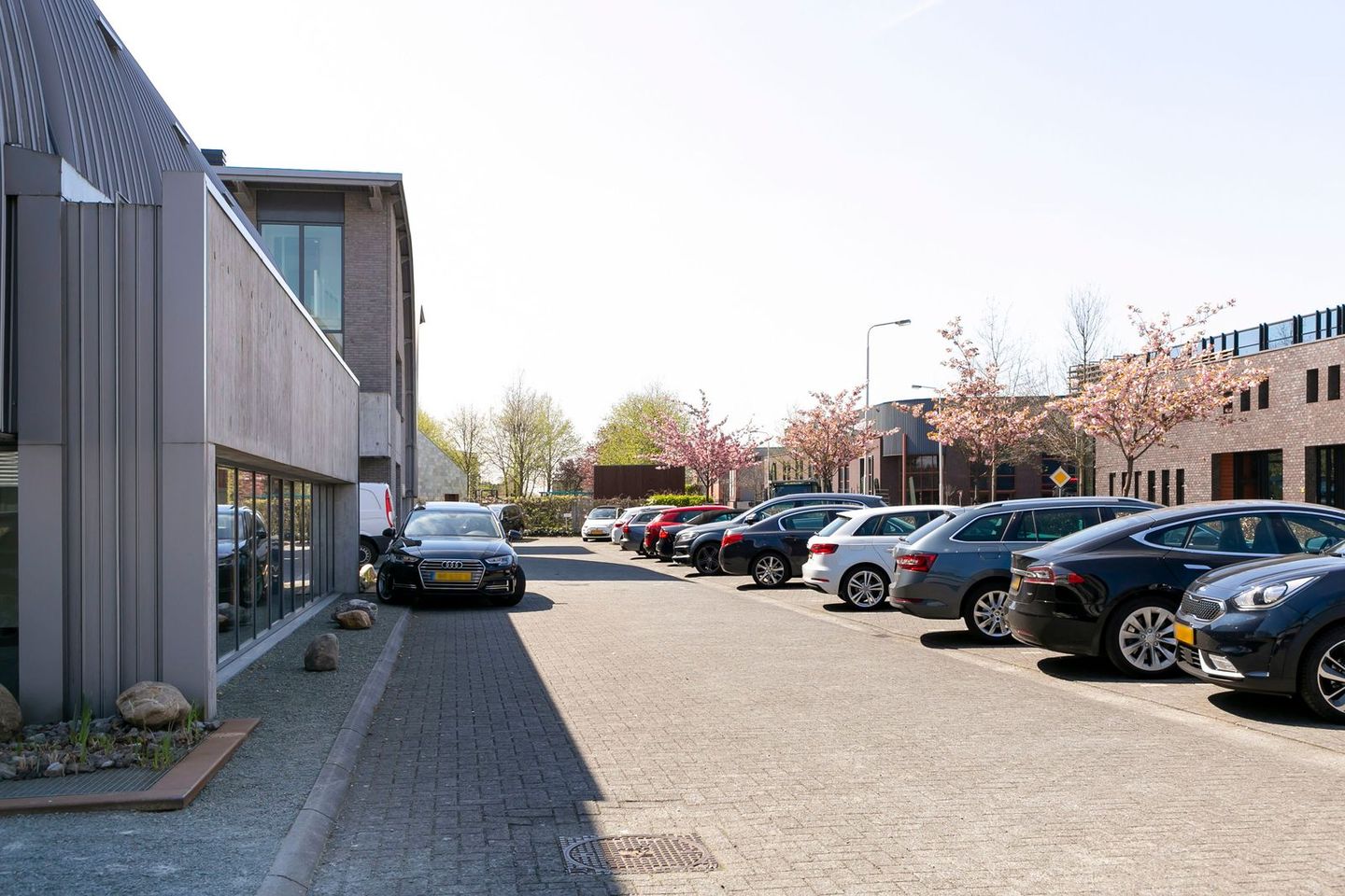 Bekijk foto 2 van Wiekenweg 56-c