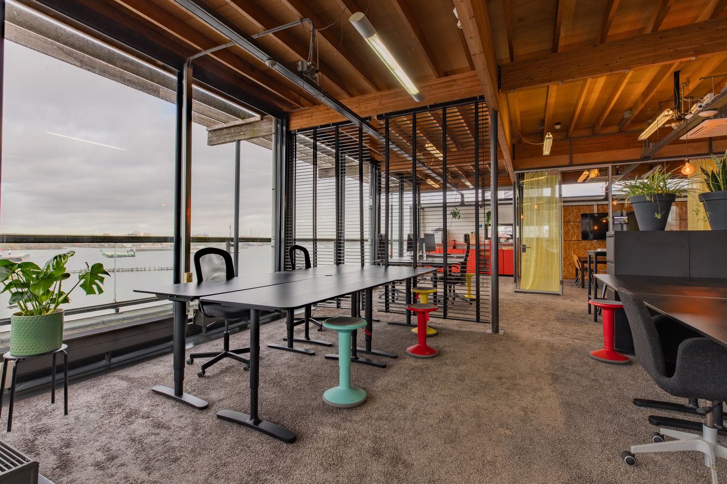 View photo 5 of KNSM-laan 171