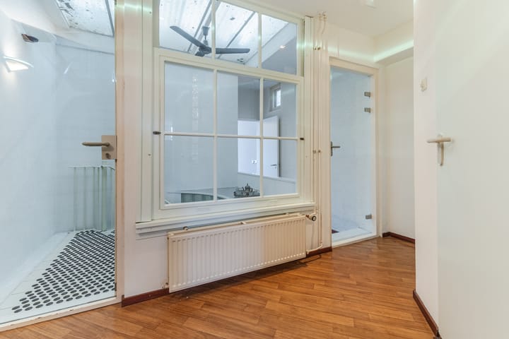 Foto 15 van Oostkade 54