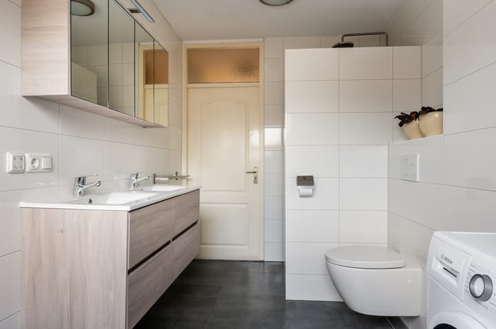 Foto 19 van Keizersmantel 15-A