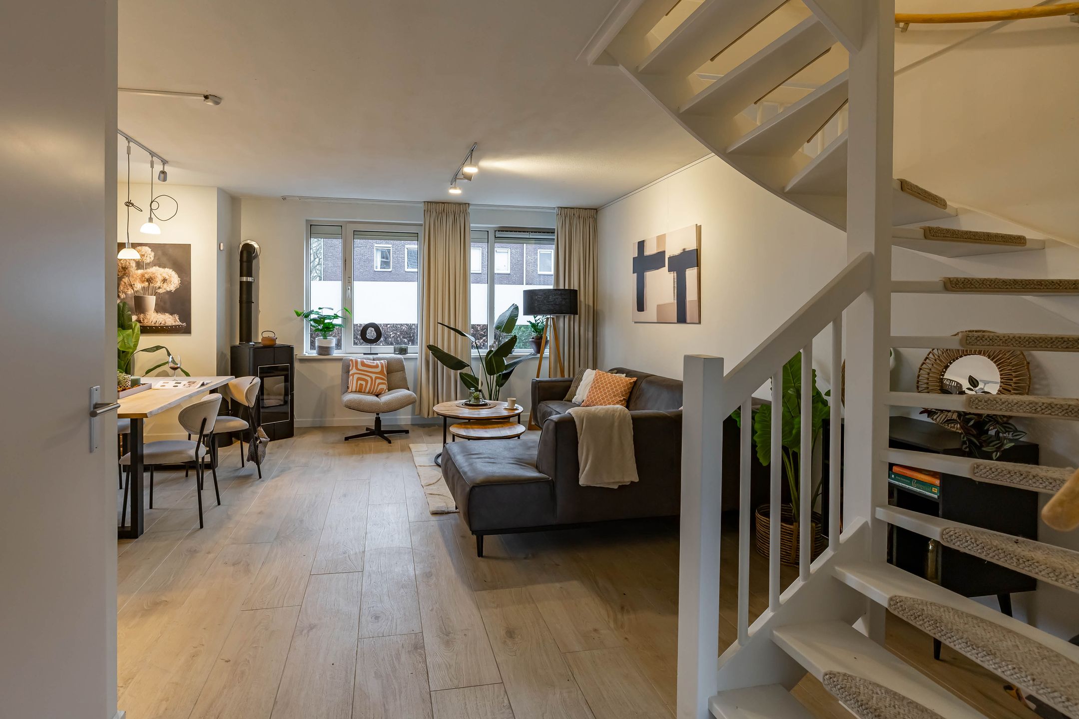 Photo 6 of Dorpshuisweg 18-A