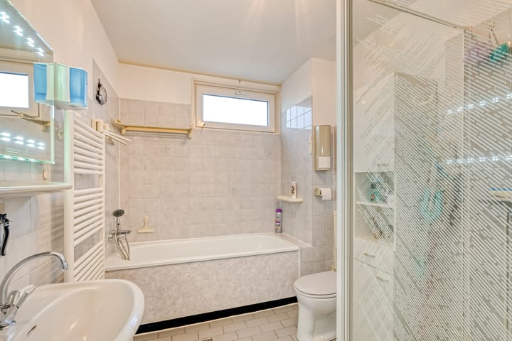 Foto 30 van Bekermosstraat 10