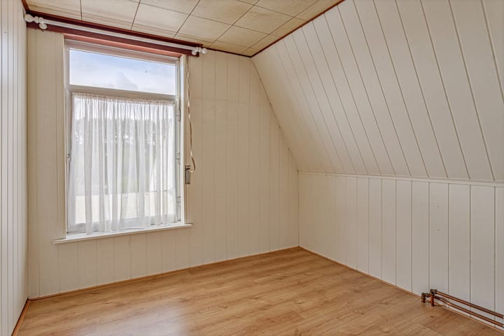 Foto 15 van St. Annastraat 53