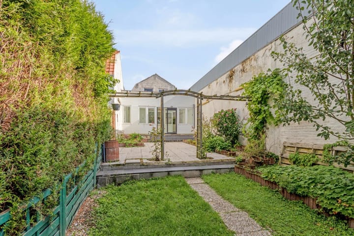 Foto 17 van St. Annastraat 53