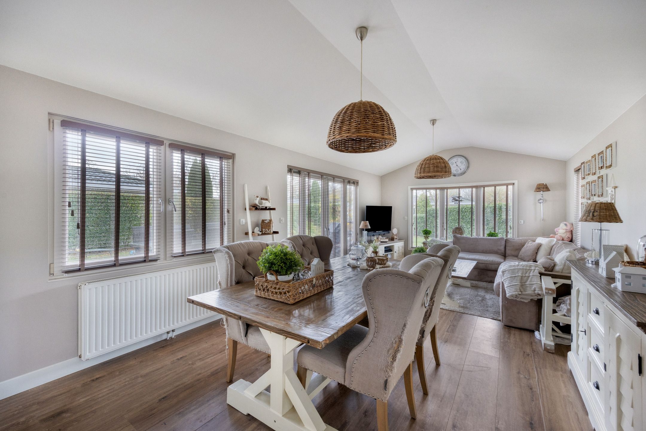 Foto 3 van Buitenhuizerweg 2-211