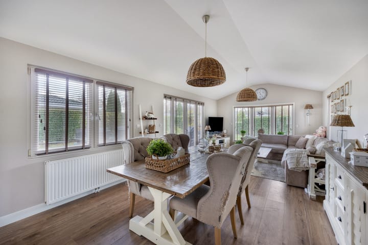 Foto 3 van Buitenhuizerweg 2-211