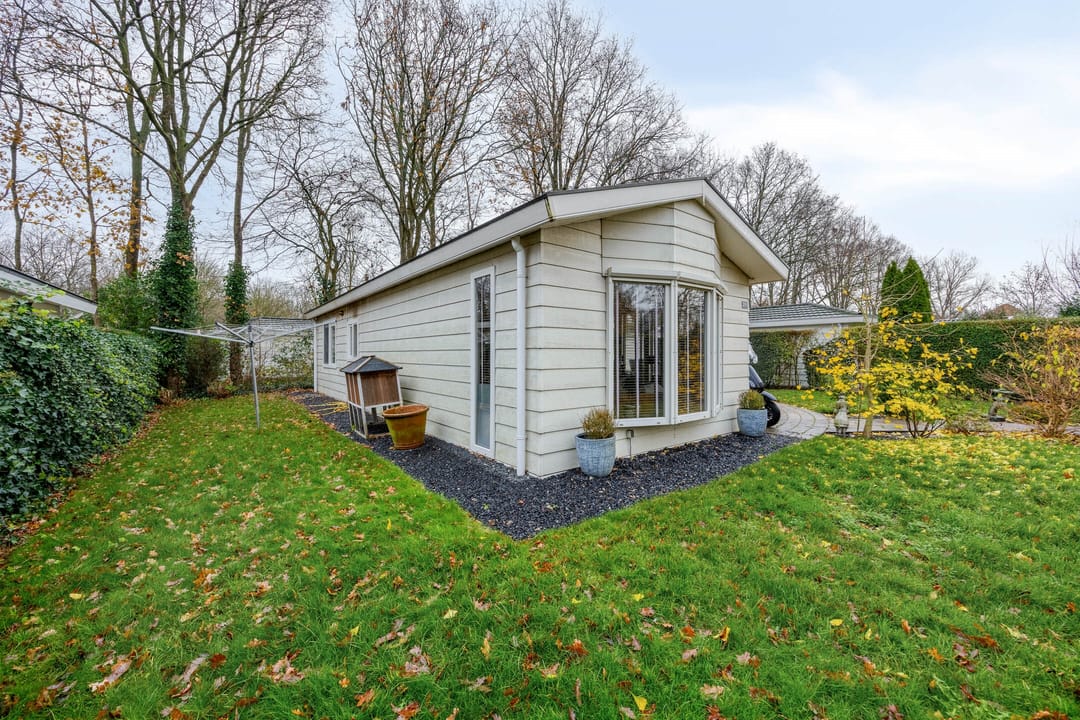 Foto 17 van Buitenhuizerweg 2-211