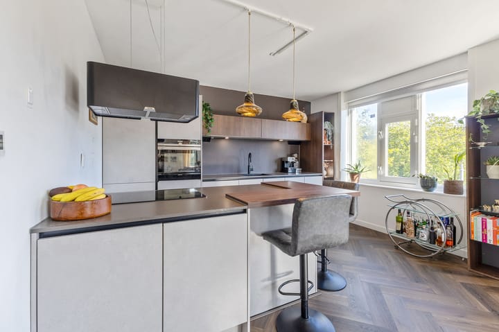 Foto 9 van Molukkenstraat 111-G