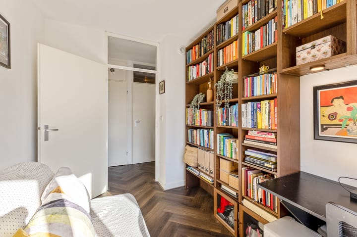 Foto 18 van Molukkenstraat 111-G