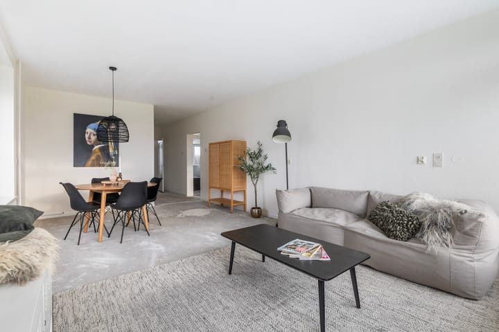 Foto 2 van van Harinxmaplein 128