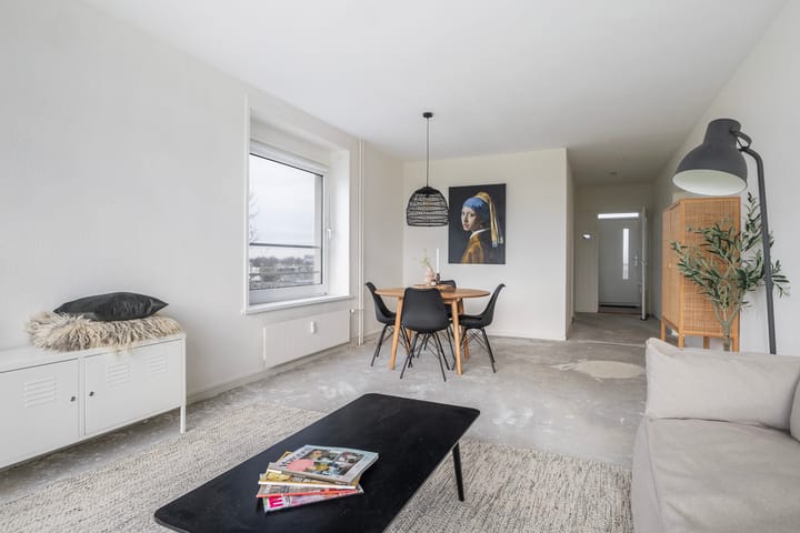 Foto 3 van van Harinxmaplein 128