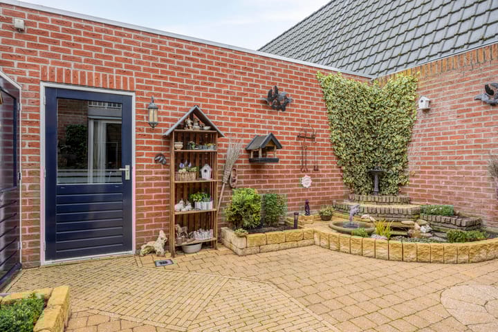 Foto 33 van Brugstraat 9