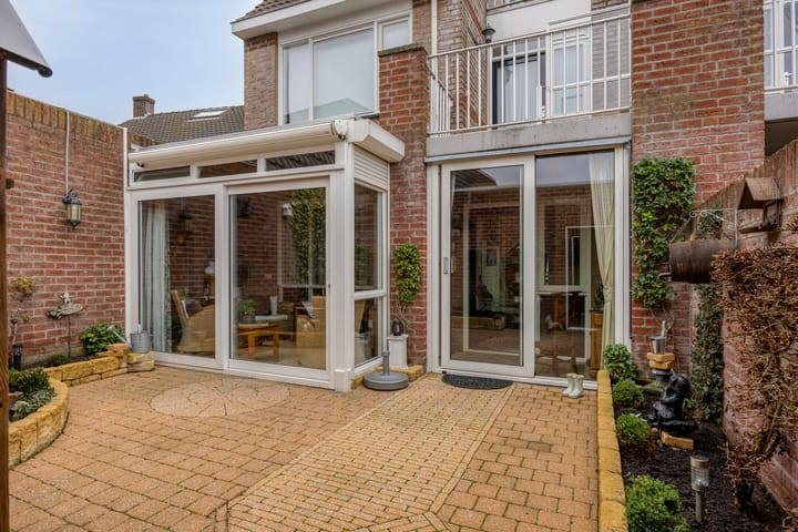 Foto 34 van Brugstraat 9