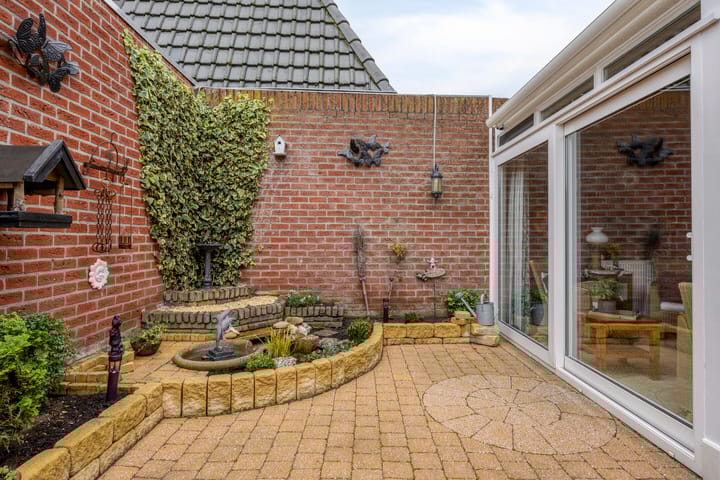 Foto 35 van Brugstraat 9