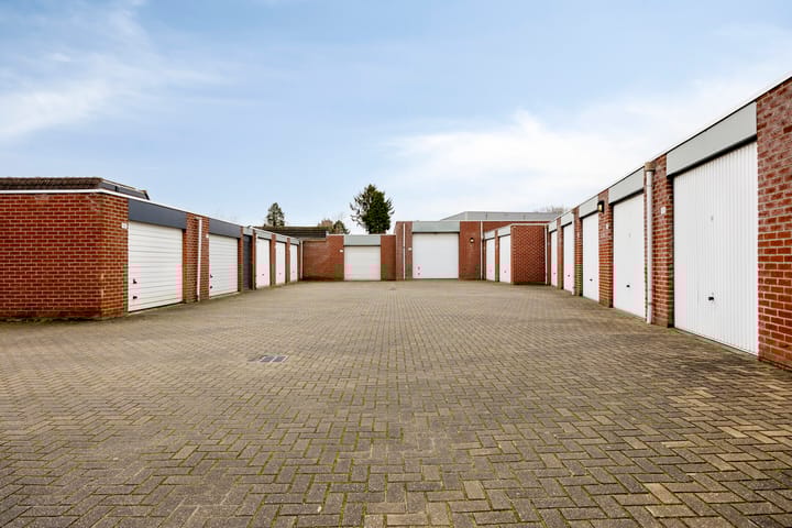 Foto 40 van Brugstraat 9