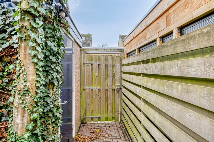 Foto 40 van Zonnekruidstraat 8