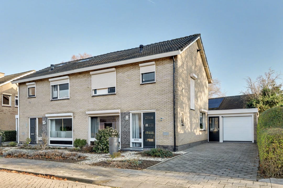 Foto 1 van Pasteurstraat 4