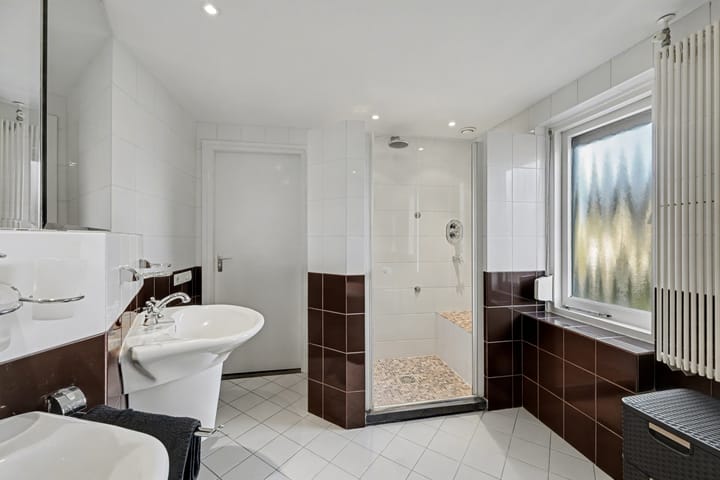 Foto 33 van Pasteurstraat 4