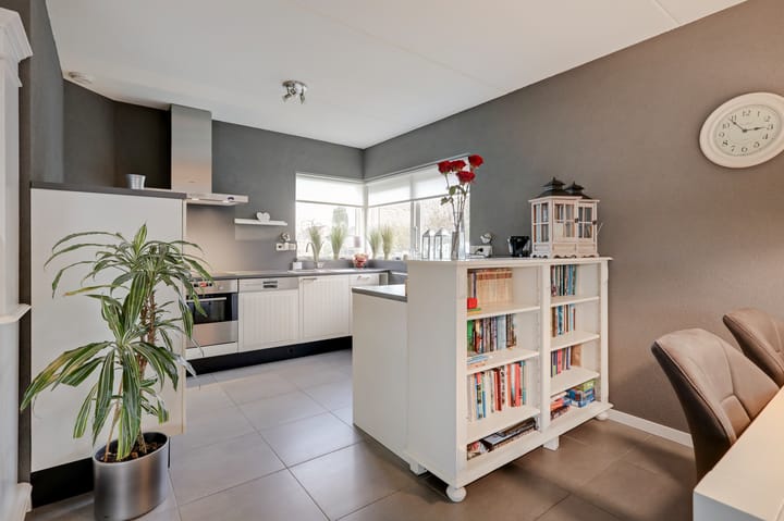 Foto 3 van Prins Bernhardstraat 3