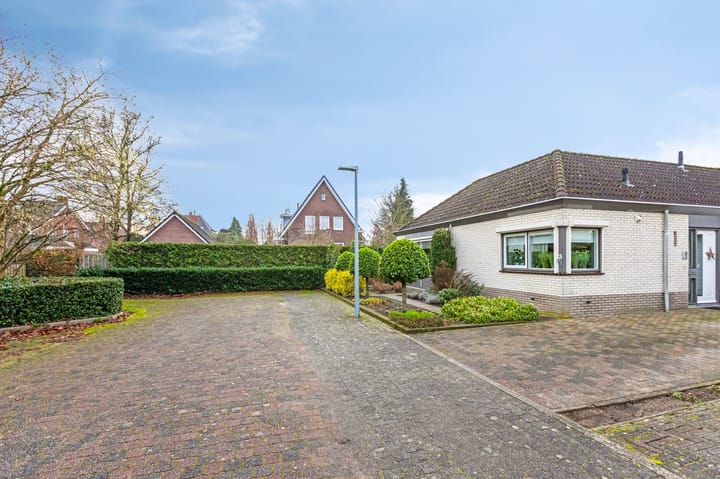 Foto 56 van Prins Bernhardstraat 3