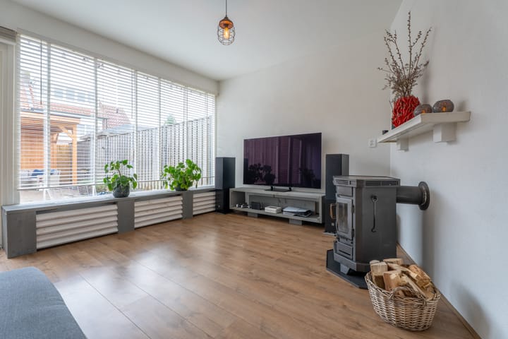 Foto 12 van Margrietstraat 4