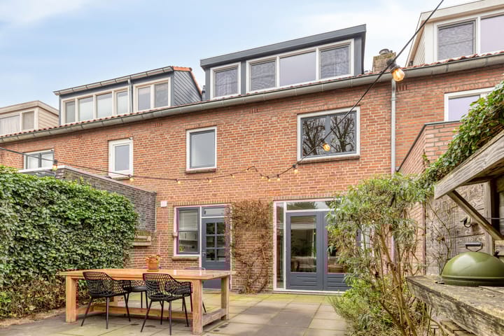 Foto 26 van Michiel de Ruyterweg 145