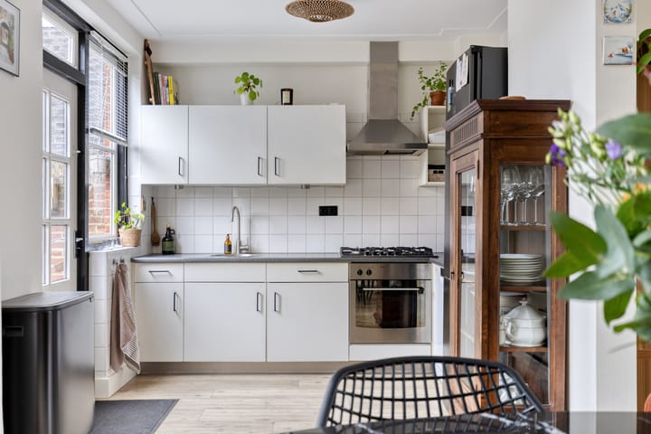 Foto 8 van Michiel de Ruyterweg 145