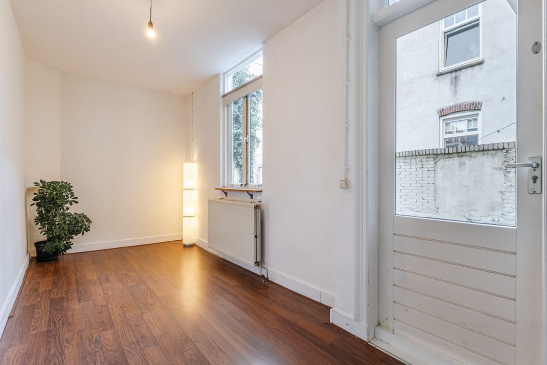 Foto 16 van Graafsedwarsstraat 37