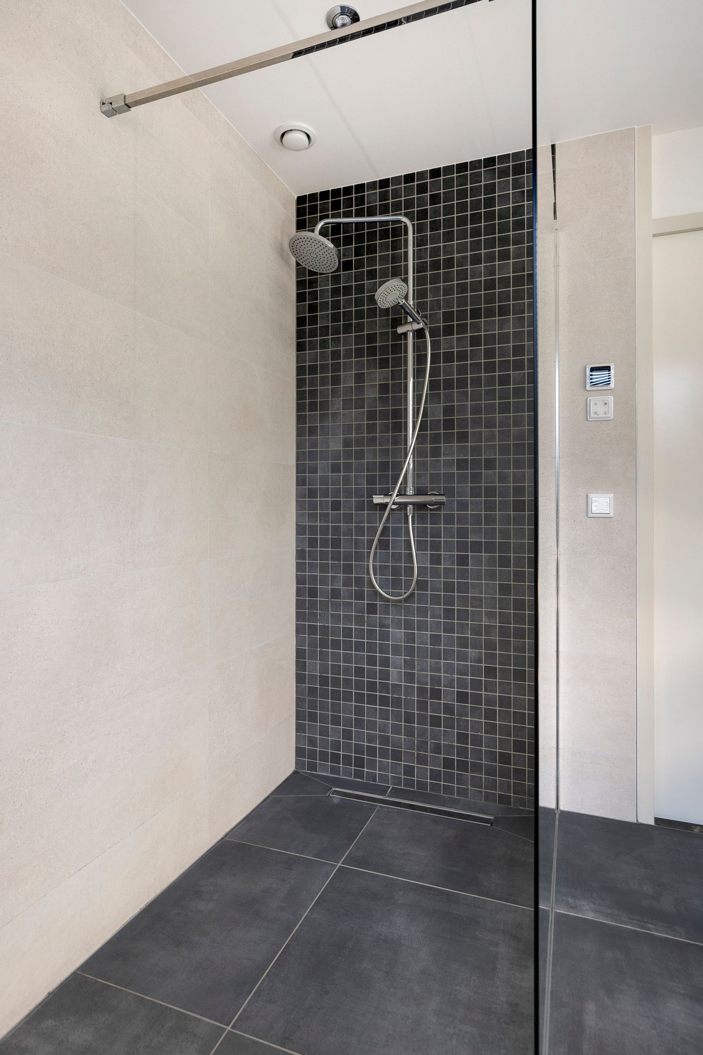 Foto 25 van Aragorn 79