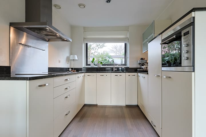 Photo 18 of Warmoezerij 40