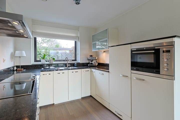 Photo 19 of Warmoezerij 40