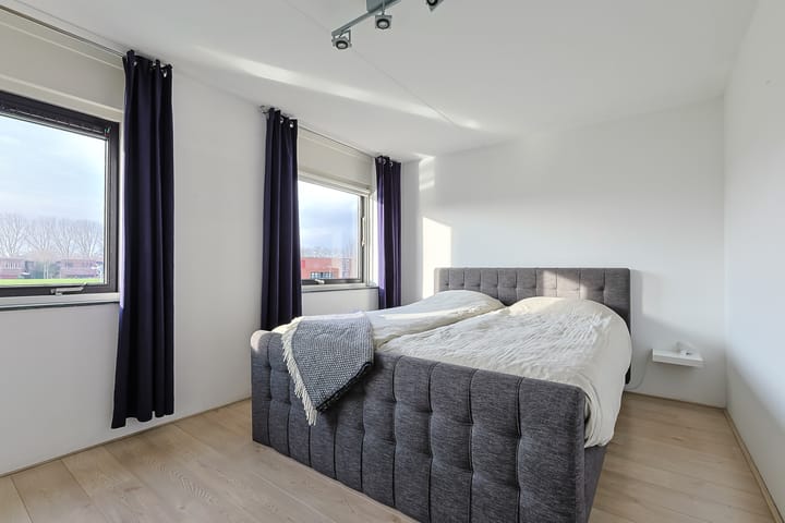 Photo 26 of Warmoezerij 40