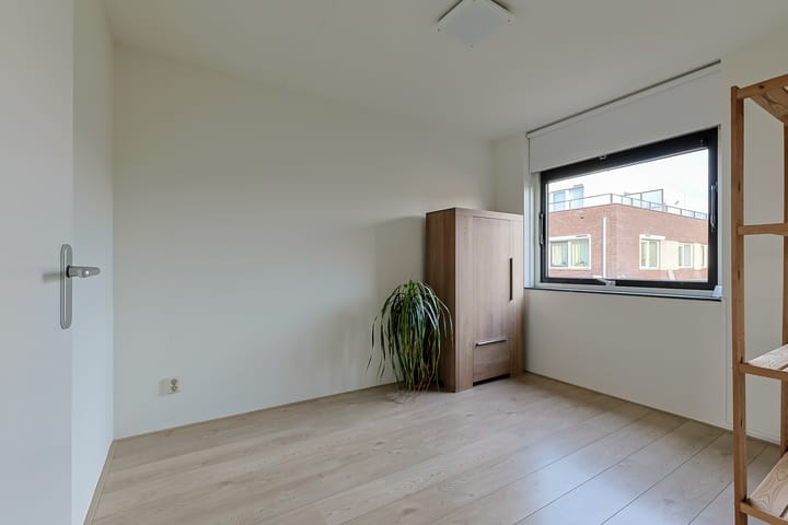 Photo 36 of Warmoezerij 40