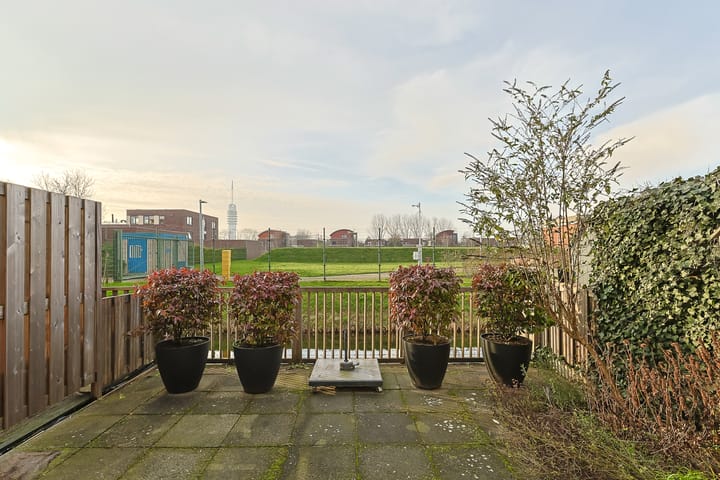 Photo 43 of Warmoezerij 40