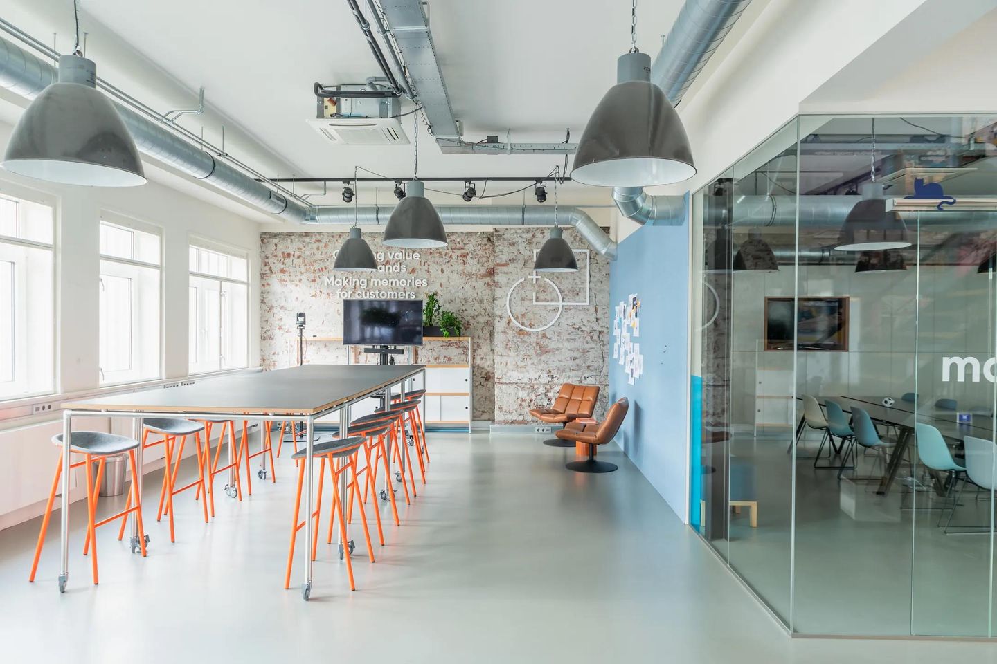 Bekijk foto 4 van De Ruijterkade 113