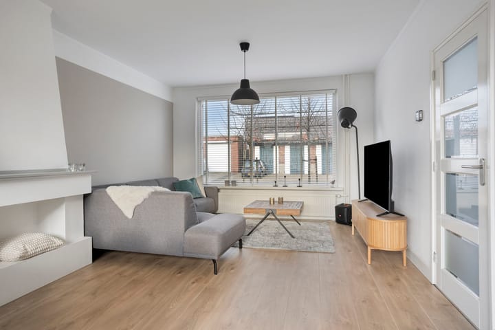 Foto 4 van D.J. Bunschotenstraat 3