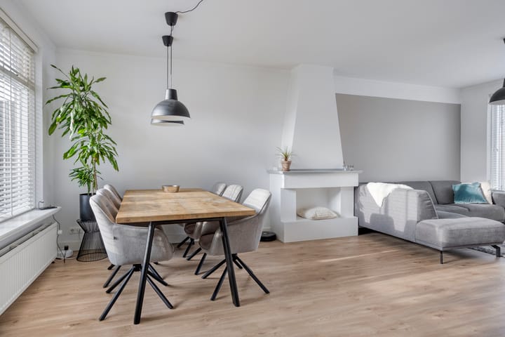 Foto 8 van D.J. Bunschotenstraat 3