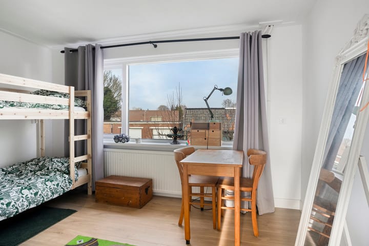 Foto 23 van D.J. Bunschotenstraat 3