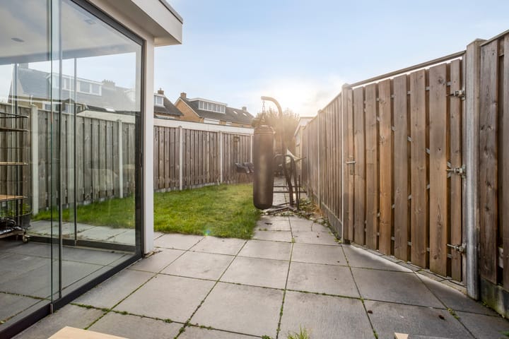 Foto 27 van D.J. Bunschotenstraat 3