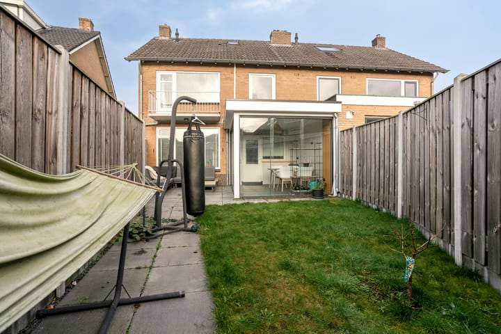 Foto 29 van D.J. Bunschotenstraat 3