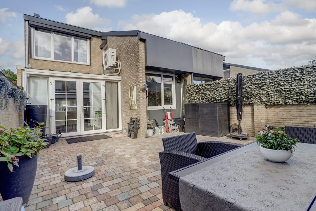 Photo 32 of Offenbachstraat 170